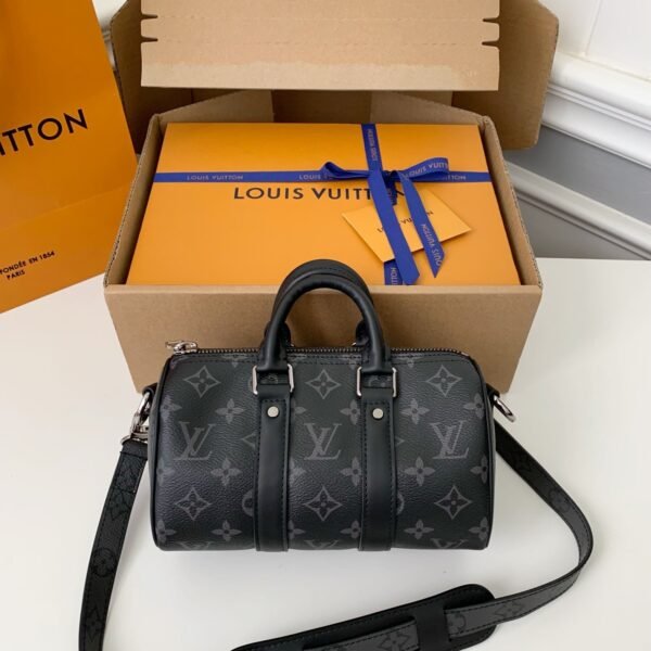 L X V City Keepall xs  21*12*9cm