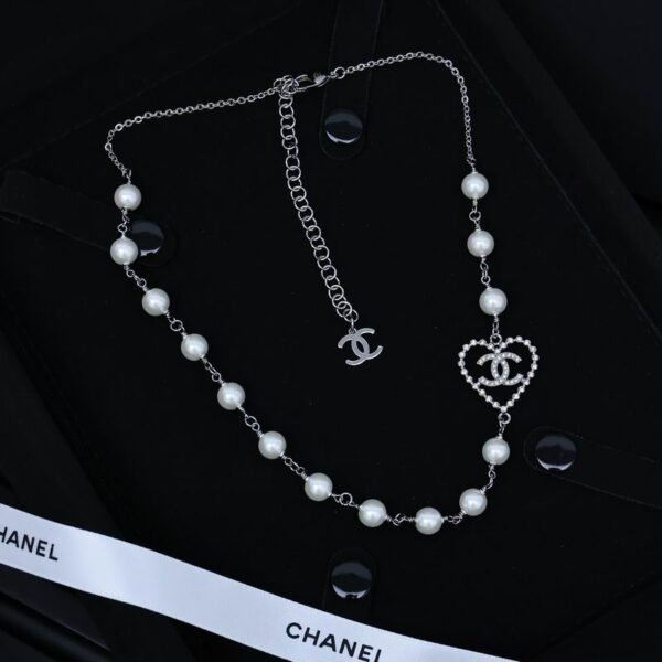 Chane NecklaceSUNGLASSES