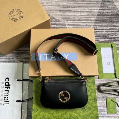 GUC Shoulder bag 20x13x2.5cm（Multiple colors）