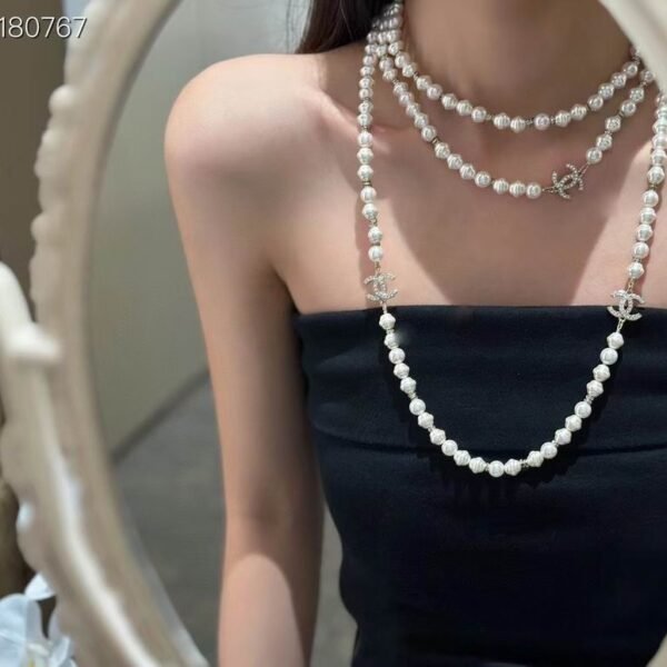 Chane NecklaceSUNGLASSES