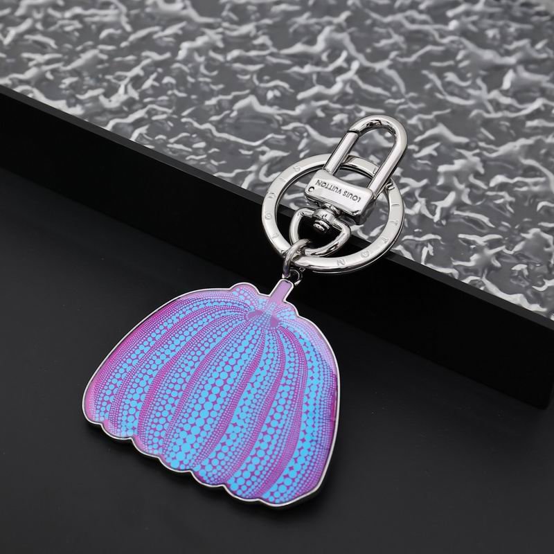 L X V Key Ring（Multiple colors）
