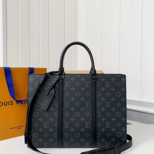L X V's new Sac Plat Horizontal Zippé men's black flower briefcase M45165 Size: 31*39*8.5cm