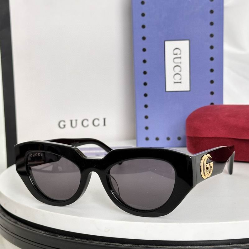 GUC SunglassesSUNGLASSES