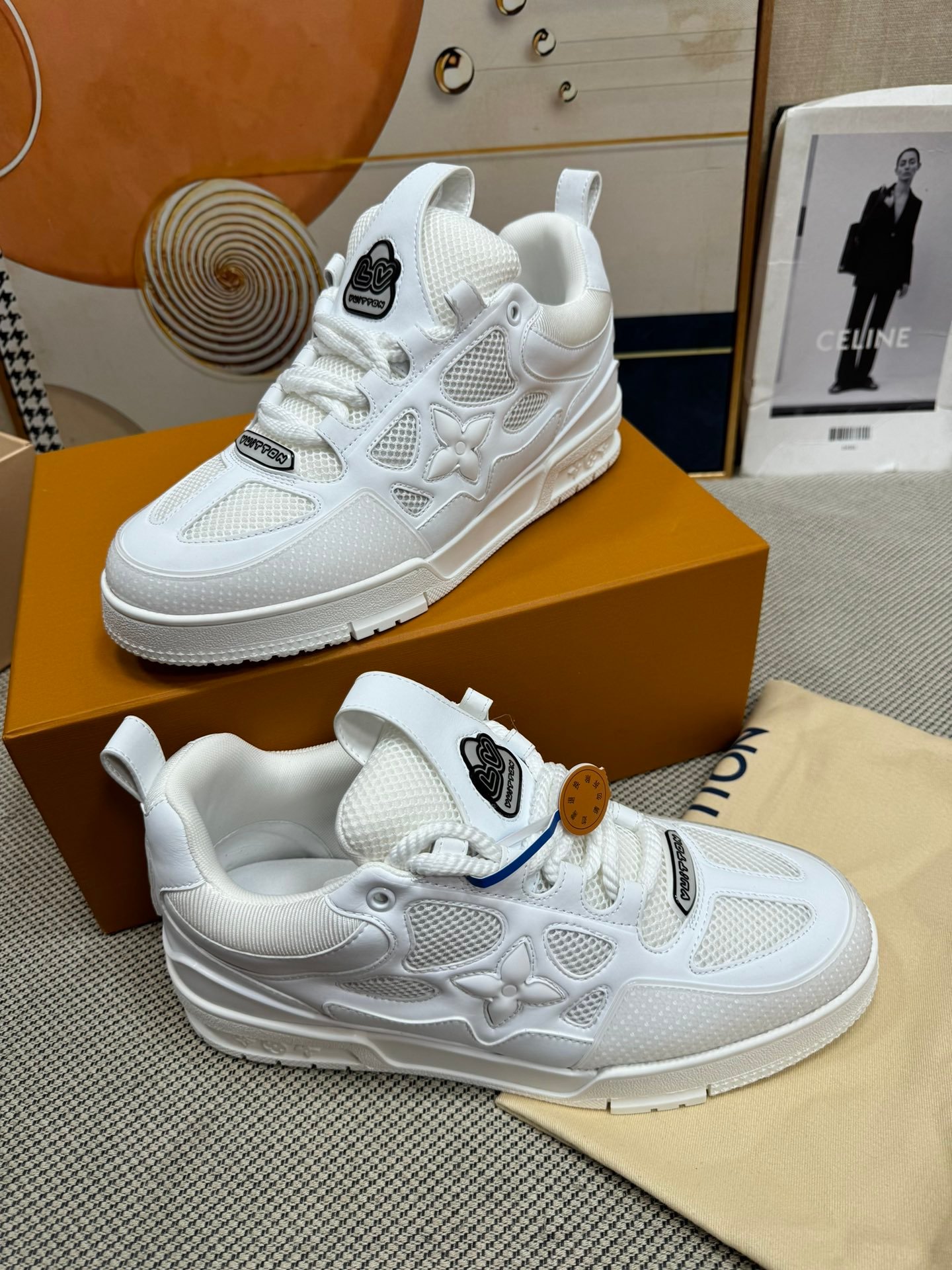 L X V TRAINER SneakersSUNGLASSES