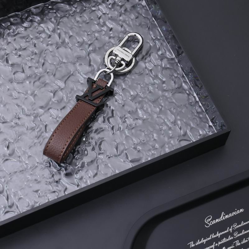 L X V Key Ring（Multiple colors）