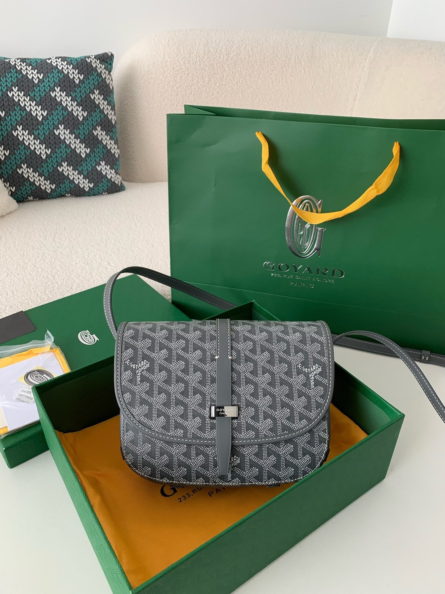 GY Belvédère bag Top Quality  Size:21.5*16*6cm