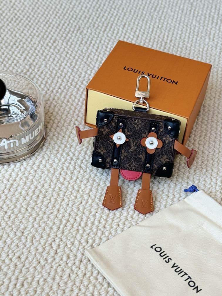 L X V Key Ring