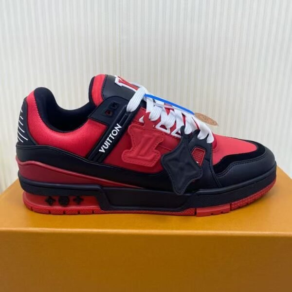 L X V TRAINER SneakersSUNGLASSES
