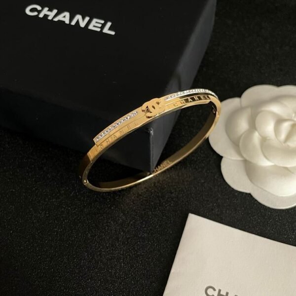 Chane BraceletsSUNGLASSES