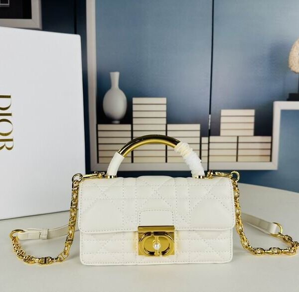 DR Shoulder bag 20X11X7cm（Multiple colors）