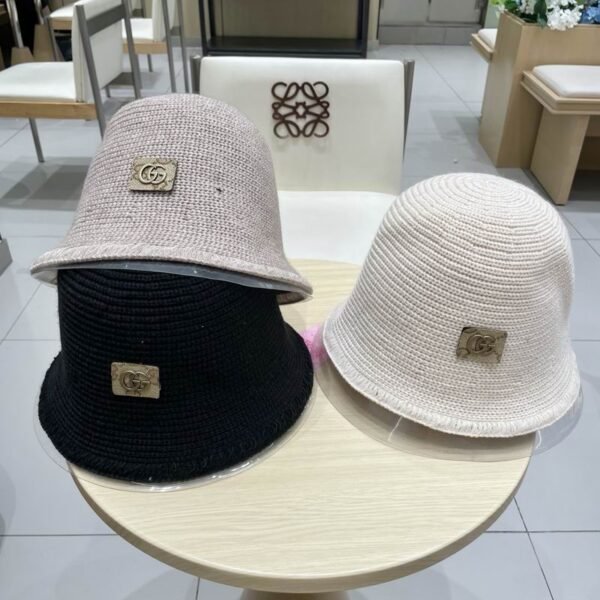 GUC hatSUNGLASSES