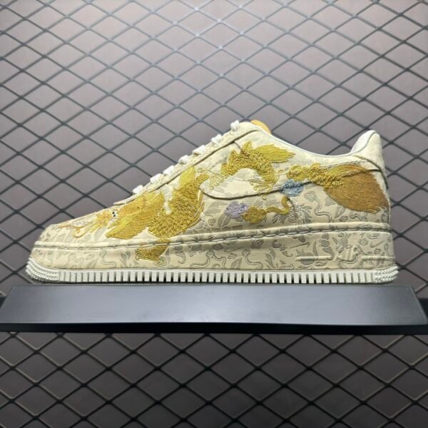 L X V X NK AIR FORCE 1 SNEAKERSUNGLASSES