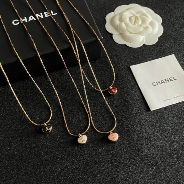 Chane NecklaceSUNGLASSES