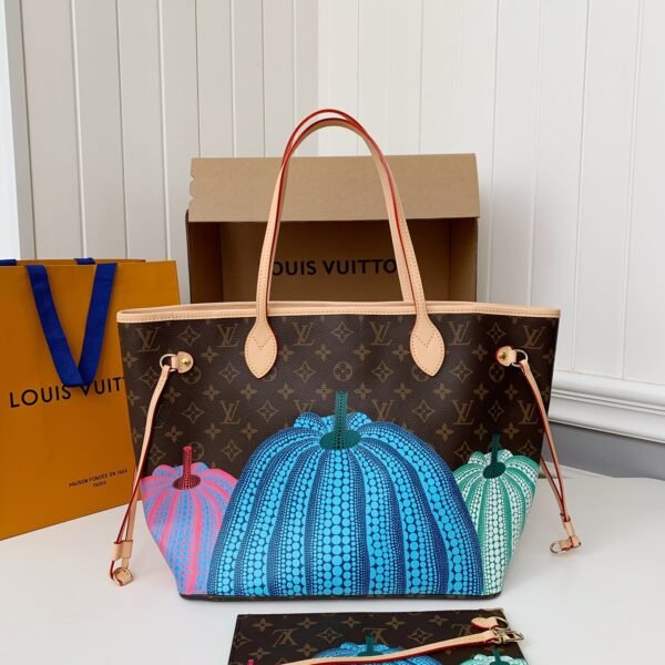 L X V x Yayoi Kusama NEVERFULL 31*28*14cm