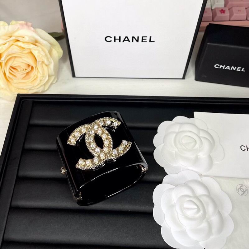 Chane BraceletsSUNGLASSES