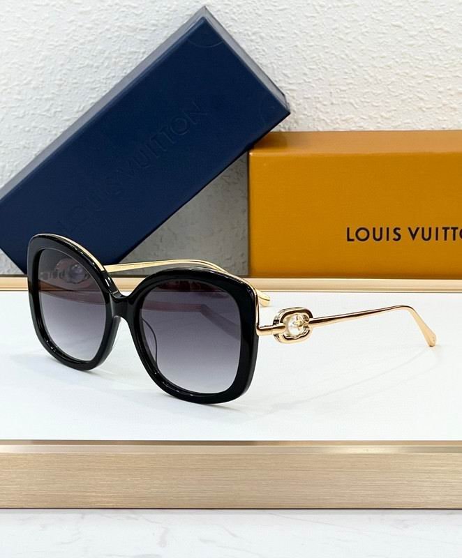 L X V SunglassesSUNGLASSES