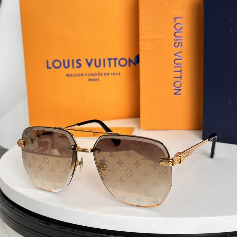 L X V SunglassesSUNGLASSES