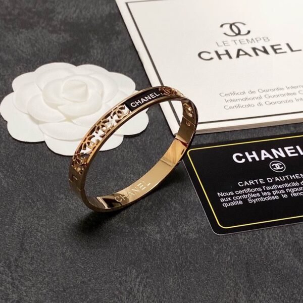 Chane BraceletsSUNGLASSES