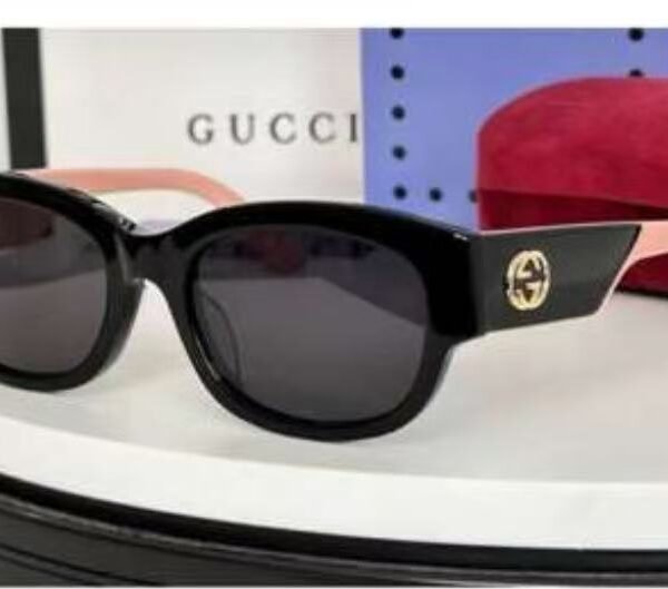 Exclusive Link:8pcs Handbags,8pcs Wallets&4 Pairs Eyewear