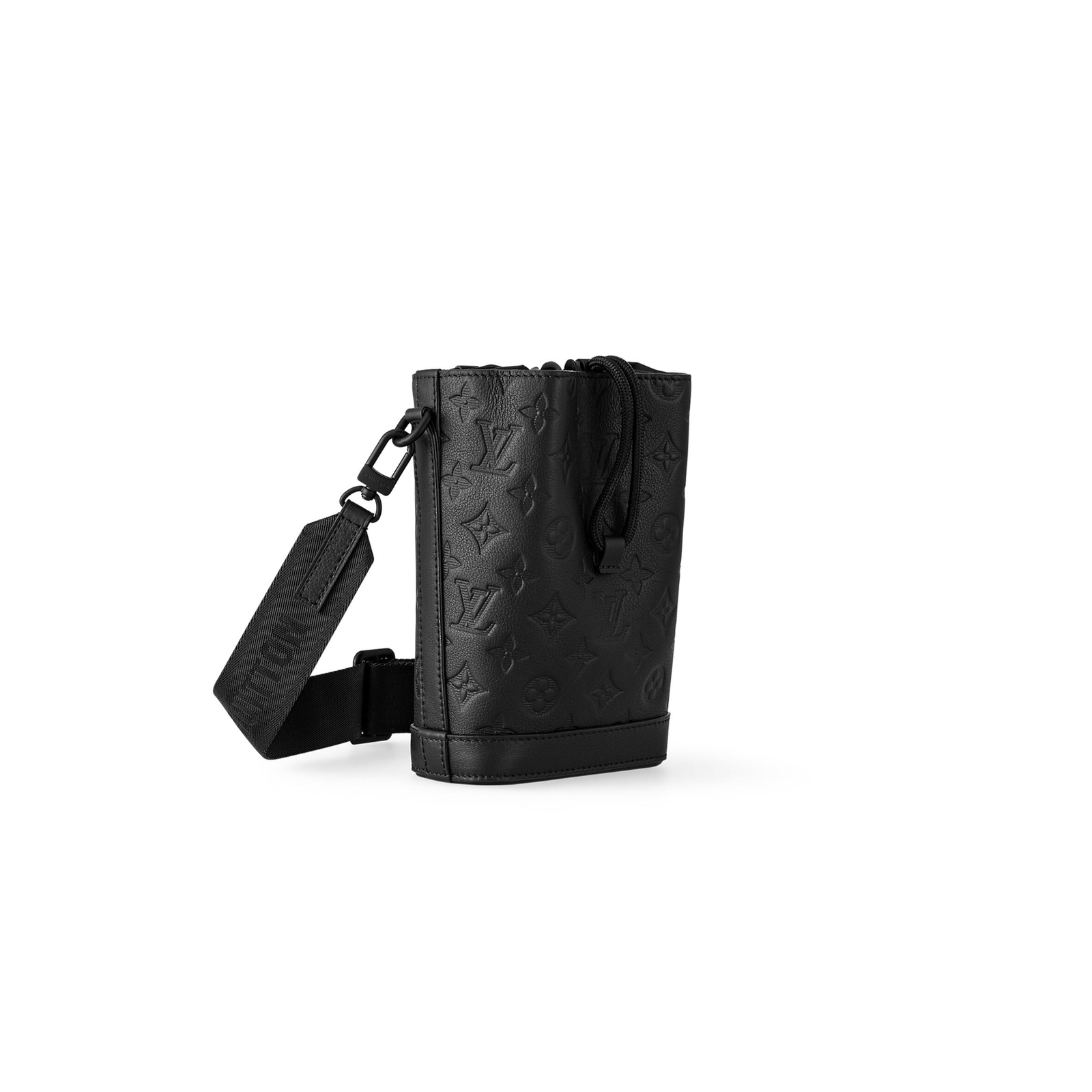 M82248 LouisV Noé Bag – Leather, 21 × 13 × 8.5 cm