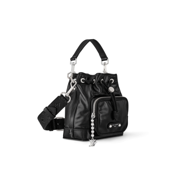 M13985 LouisV Noé Cargo Bag – Black, 24 × 16 × 22 cm