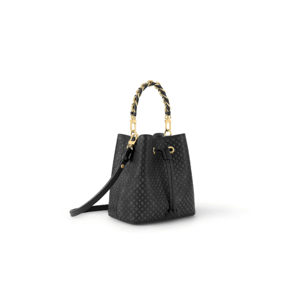 M22598 LouisV NeoNoé BB Bag – Nano Monogram Embossed, 20 × 20 × 13 cm