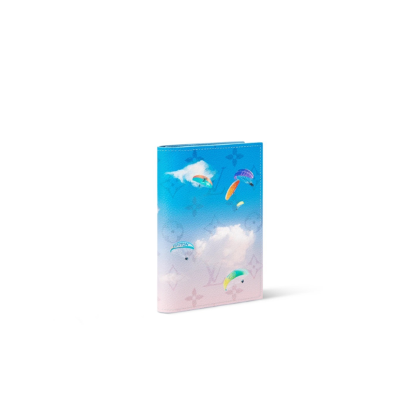 M28807 LouisV Passport Cover Paragliding Print Colored Monogram Canvas Travel Wallet 10 × 14 × 2.5 cm