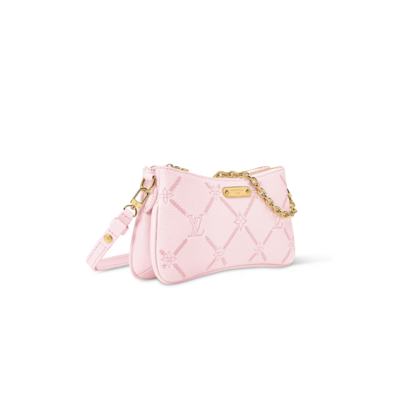 M29495 LouisV Liv Pochette Bag Monogram Canvas Brown Leather Trim Gold-Tone Chain Shoulder Crossbody Bag 24.4 × 13.5 × 6.6 cm