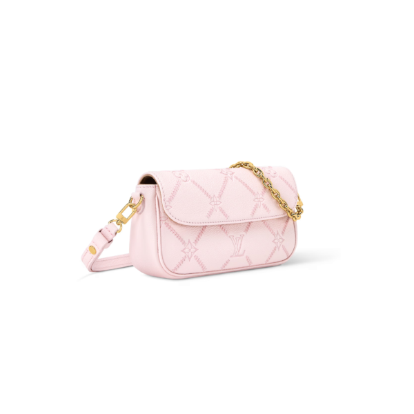 M29502 LouisV Wallet On Chain Ivy Bag Monogram Canvas Embossed Leather Chain Crossbody Shoulder Bag 23.5 × 12 × 4.3 cm